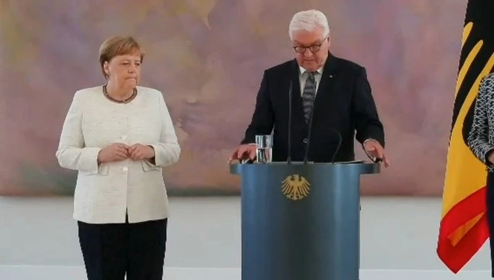 Меркель вновь начало трясти на официальной встрече - ВИДЕО