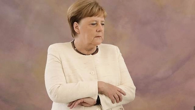Меркель рассказала о самочувствии после приступов