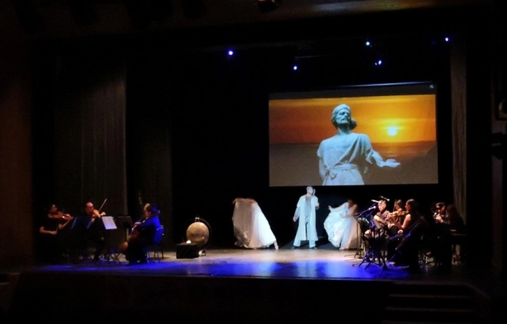 В рамках X Шекинского музыкального фестиваля «Шелковый путь» представлен спектакль «Nəsimiyə ithaf» – ФОТО