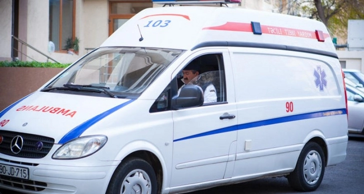 В Баку автомобиль сбил 5-летнего мальчика