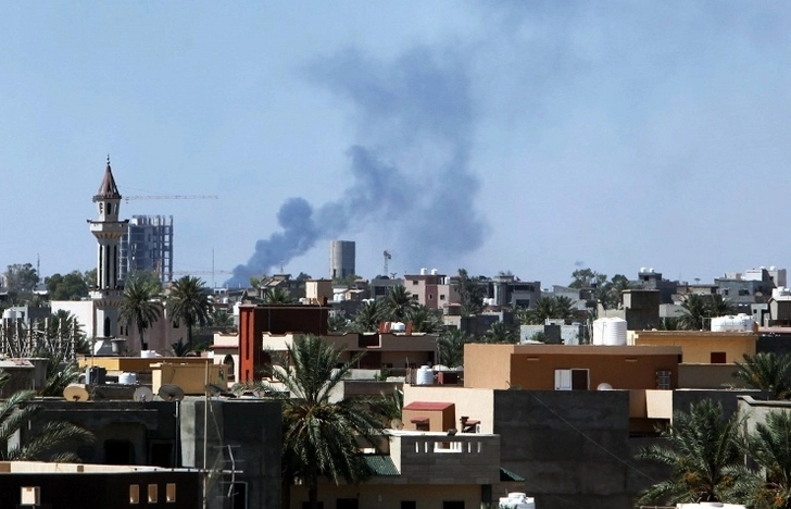 Совбез ООН призвал к прекращению огня в Ливии