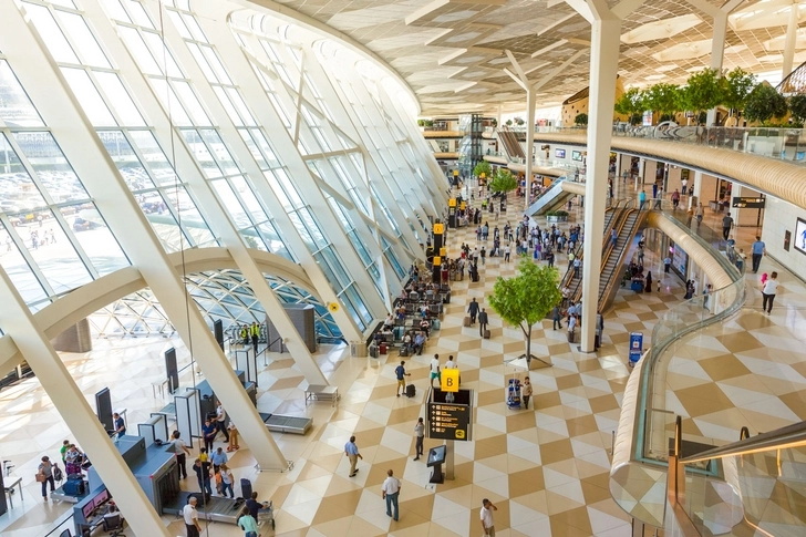 Сколько пассажиров за первые полгода 2019 года обслужили международные аэропорты Азербайджана?