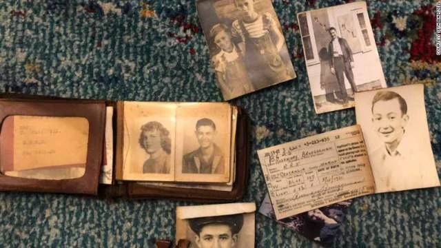 Старушке вернули кошелек, который у нее украли 75 лет назад