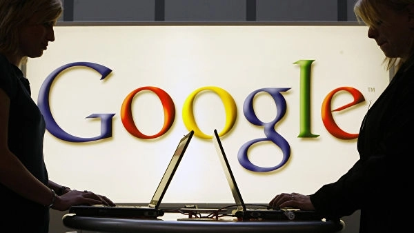 Google признал, что прослушивает команды пользователей голосовому помощнику