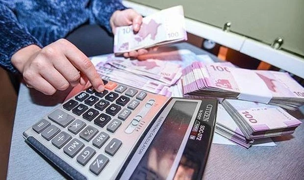 Азербайджанским предпринимателям выдано более 2 млрд льготных кредитов