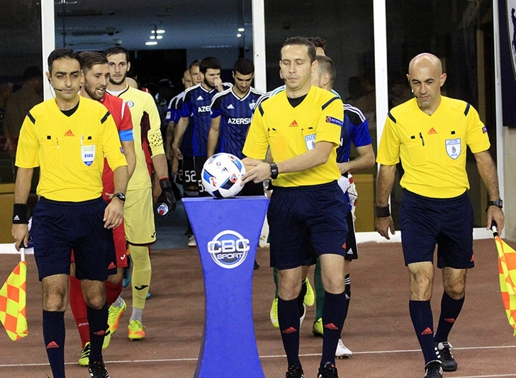 Изменены гонорары азербайджанских футбольных арбитров