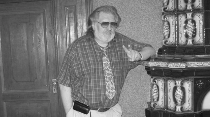 Умер известный российский переводчик фильмов эпохи VHS - ВИДЕО