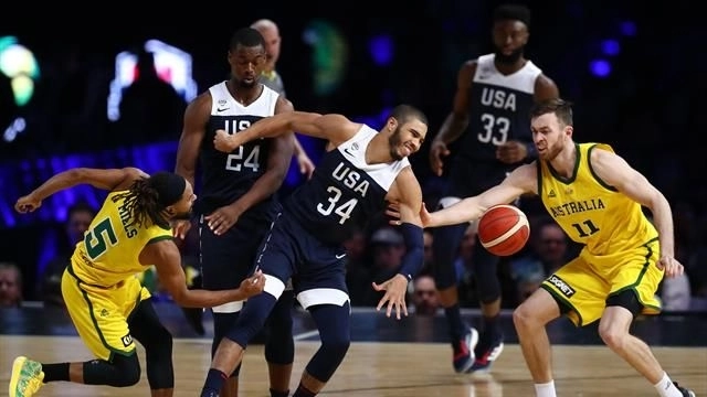 Сборная США по баскетболу проиграла впервые за 13 лет