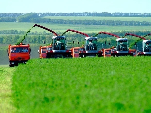В Азербайджан будет доставлена сельхозтехника