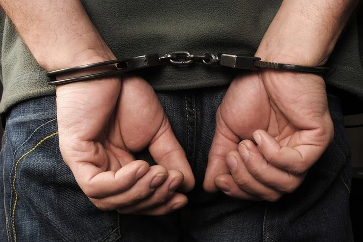 В Баку задержан человек, ограбивший иностранца