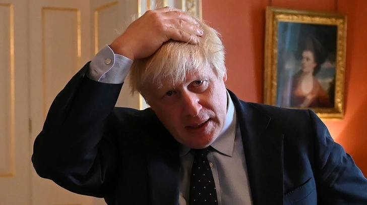 Джонсон отрицает свою ложь королеве Британии о работе парламента