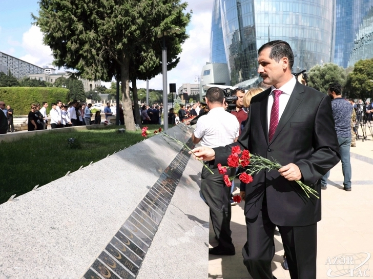 Почтена память турецких солдат, ставших шехидами за освобождение Баку - ФОТО