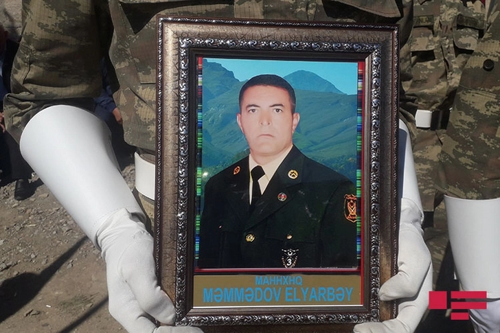 Погибший при невыясненных обстоятельствах военнослужащий азербайджанской армии предан земле
