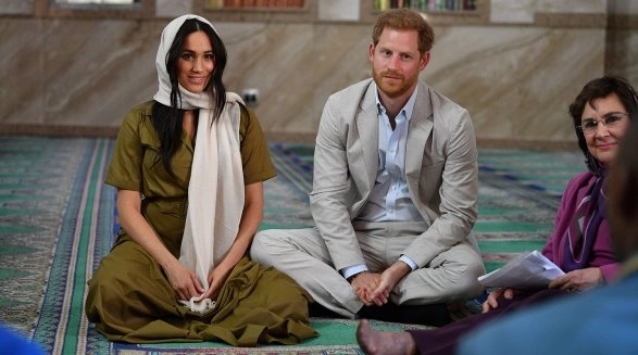 Меган Маркл и принц Гарри посетили мечеть – ФОТО