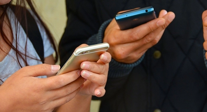 ООО «Азерпочт» предупредило абонентов мобильных сетей о мошенниках