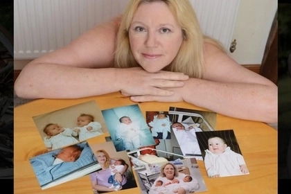 Женщина забеременела в 16-й раз и стала старейшей суррогатной матерью