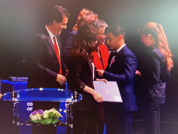 Совет Европы наградил азербайджанского подростка – ФОТО
