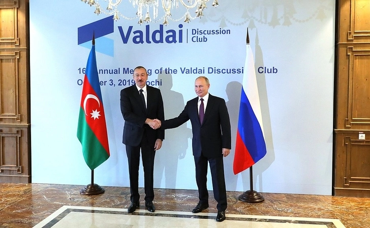 Президент Азербайджана Ильхам Алиев встретился с президентом России Владимиром Путиным - ФОТО