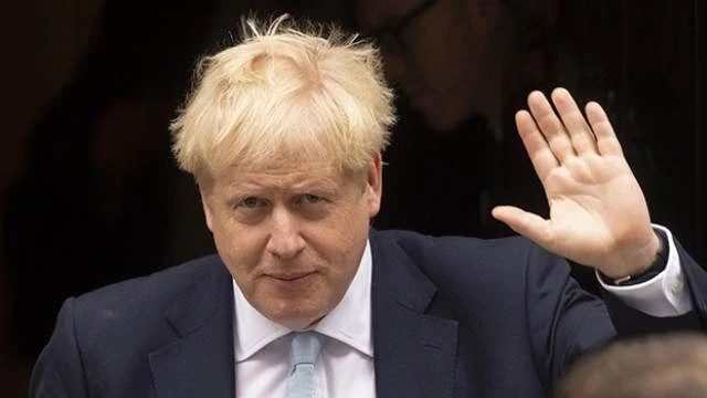 Борис Джонсон попросит отсрочку Brexit, если не будет сделки