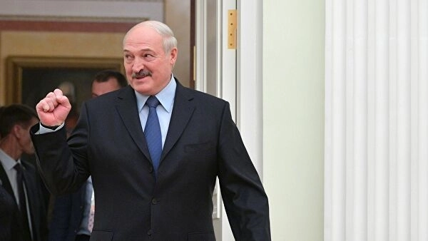 Лукашенко рассказал о пользе ремня для детей