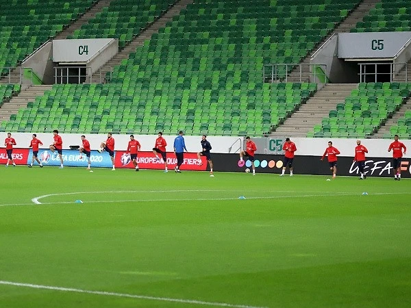 Сборная Азербайджана провела последнюю тренировку перед матчем с Венгрией - ФОТО