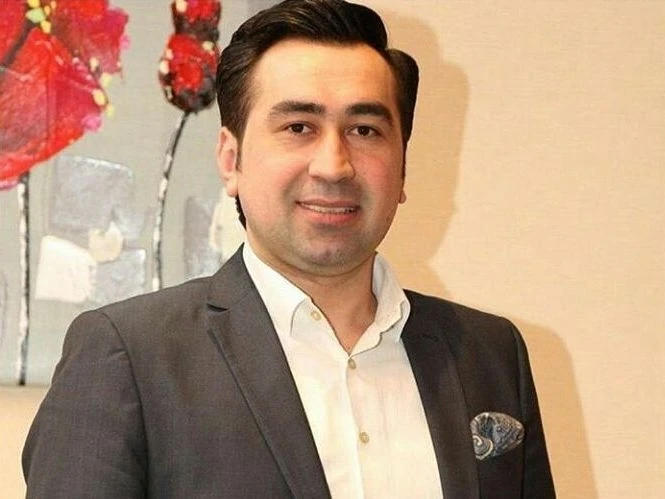 Азербайджанский певец переезжает в Турцию: Терзайте теперь друг друга ради денег и свадеб