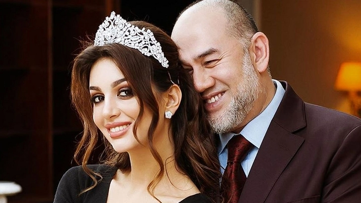 «Мисс Москва» развелась с экс-королем Малайзии из-за его измен – ФОТО