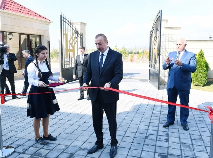 Президент Ильхам Алиев принял участие в церемонии открытия Габалинского филиала ОАО «Азерхалча»