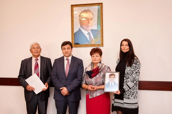 Семьям Национальных героев Азербайджана в Украине выданы единовременные выплаты