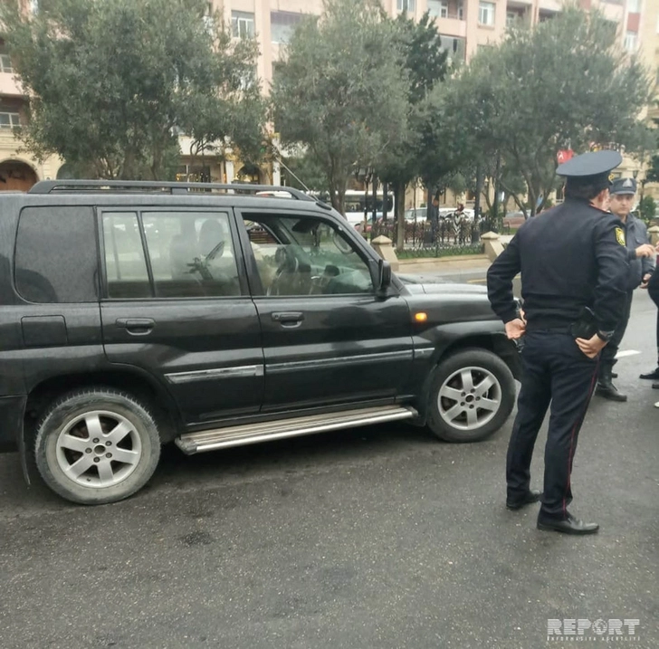 В Баку водитель умер за рулем