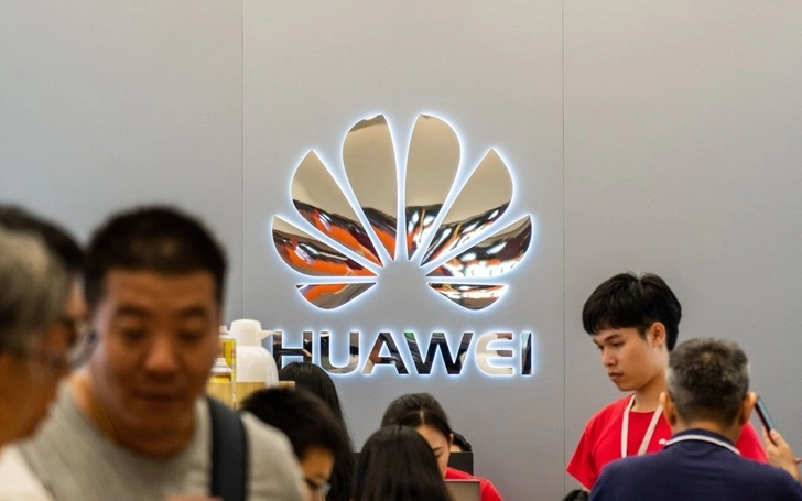 Сотрудники Huawei рассказали о переработках и 24-часовом рабочем дне