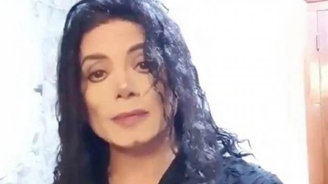 Невероятное сходство: двойника Майкла Джексона умоляют отправиться в тур – ВИДЕО