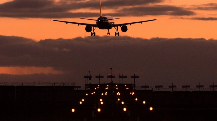 СМИ сообщили о возможном захвате самолета Амстердам-Мадрид