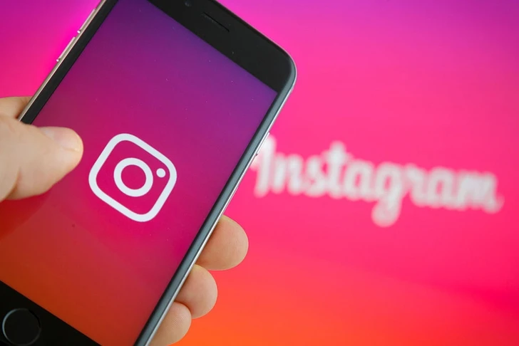 Instagram запретил блогерам упоминать политику в видеозаписях