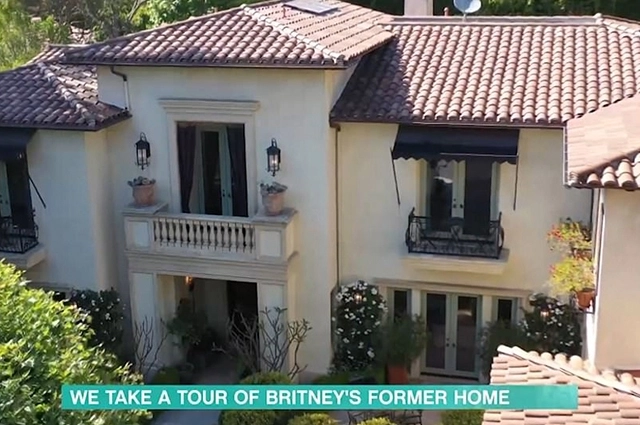 Бывший особняк Бритни Спирс выставили на продажу за 7,5 миллионов долларов - ФОТО