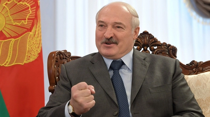 Лукашенко отказался менять конституцию Беларуси