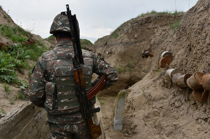 Армянский солдат подорвался на мине в Карабахе