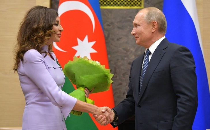 Путин благодарен руководству Азербайджана за популяризацию в своей стране русского языка
