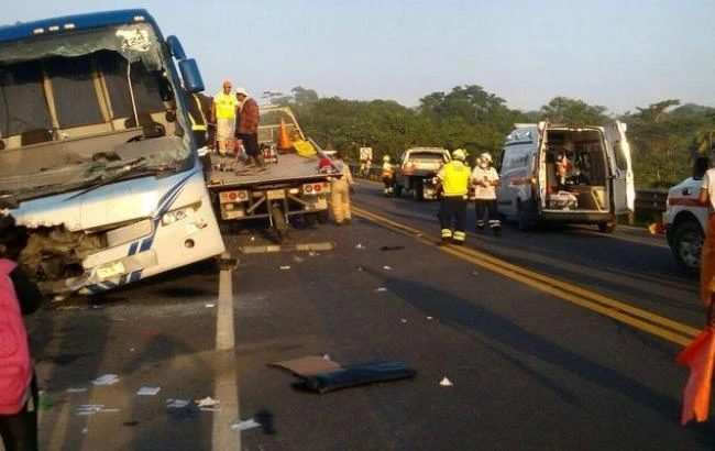 В Мексике семь человек погибли в ДТП с автобусом