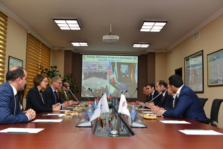 В ПО «Азерикимъя» состоялась встреча с послом Германии - ФОТО