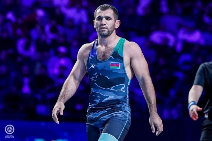 Азербайджанский борец одержал победу на международном турнире