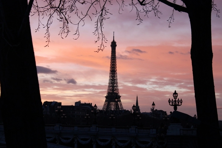 Париж остался без света из-за инцидента на подстанции