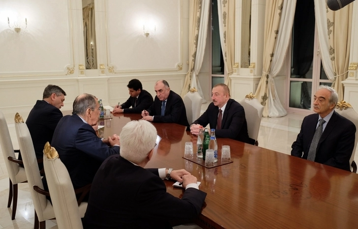 Ильхам Алиев принял министра иностранных дел России – ФОТО