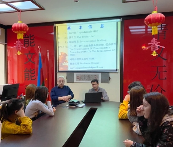 В Университете языков состоялся семинар по экономике Китая - ФОТО