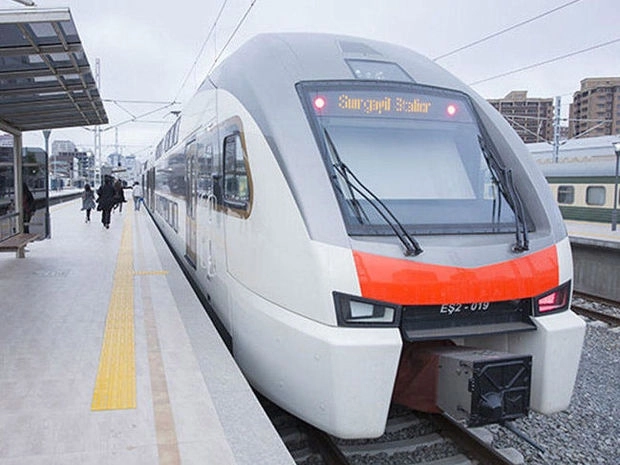 ЗАО «Азербайджанские железные дороги»: Поезда движутся по расписанию - ОБНОВЛЕНО