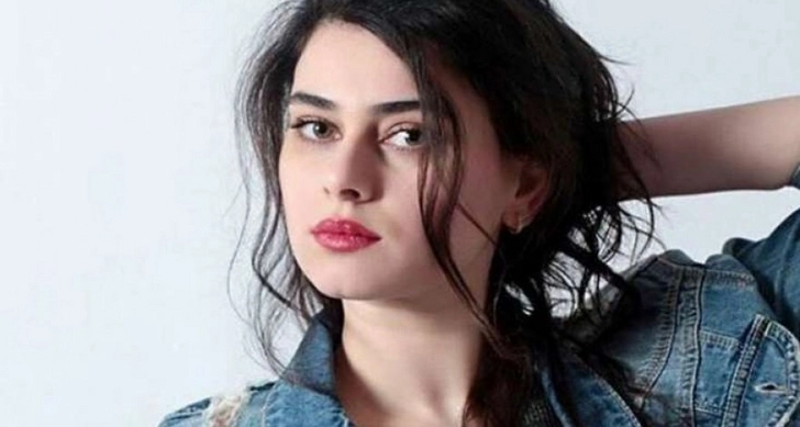 На фан-встречу с азербайджанской актрисой пришли сотни турецких поклонников – ВИДЕО