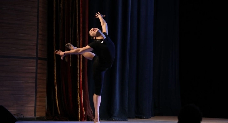 Проживающий в Москве танцор признан самым успешным в Азербайджане - ФОТО