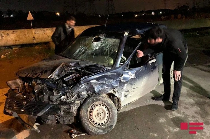 В Баку столкнулись два автомобиля: семь пострадавших – ФОТО