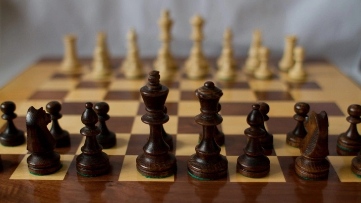 Азербайджанский шахматист участвует на турнире в Испании