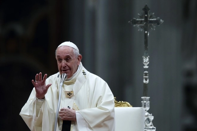 Папа Римский снял гриф «секретно» с дел о священниках-педофилах